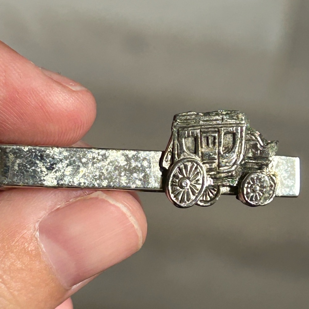 5/$25 SHEILDS Silver Carriage Tie Clip for men 🚗